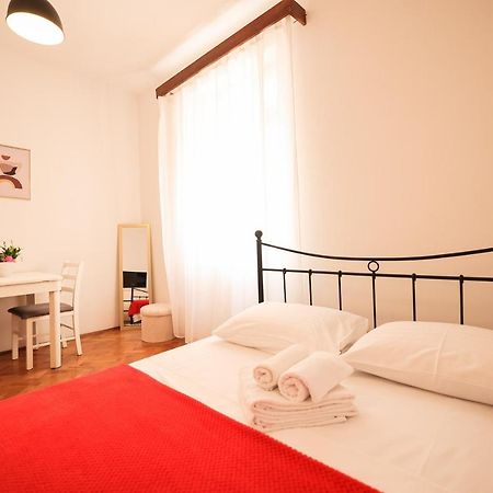 Cozy Studio Apartments In City Centar Stosija Zadar Ngoại thất bức ảnh