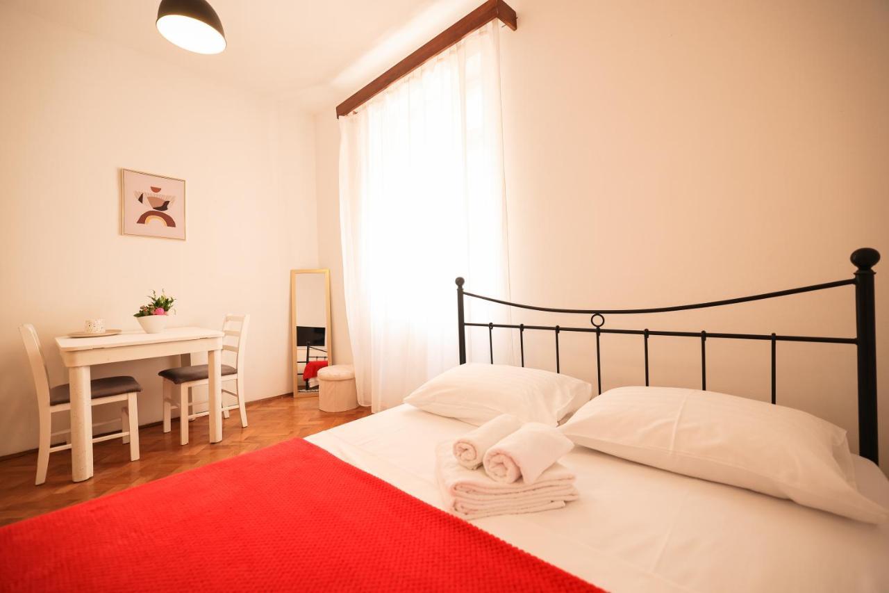 Cozy Studio Apartments In City Centar Stosija Zadar Ngoại thất bức ảnh